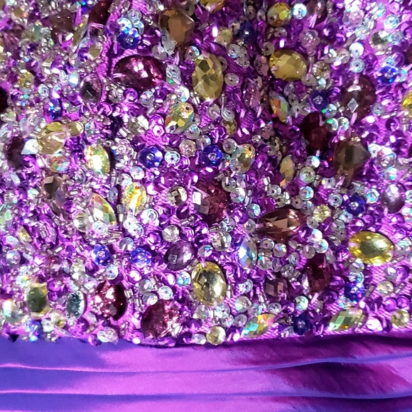 Jovani Women's Strapless Purple Gown - Picture 4 of 9